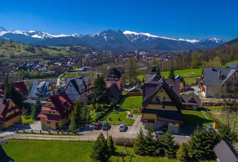 تختخواب و صبحانه Willa U Zwijacza