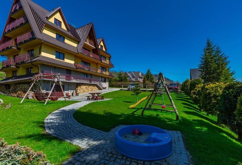 تختخواب و صبحانه Willa U Zwijacza