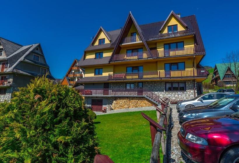 تختخواب و صبحانه Willa U Zwijacza