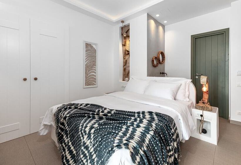 Bohemian Luxury Boutique Hotel   Adults Only