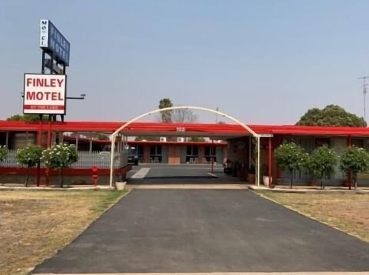 Finley Motel