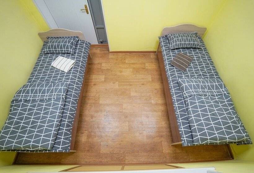 Harasho Guest House Hostel