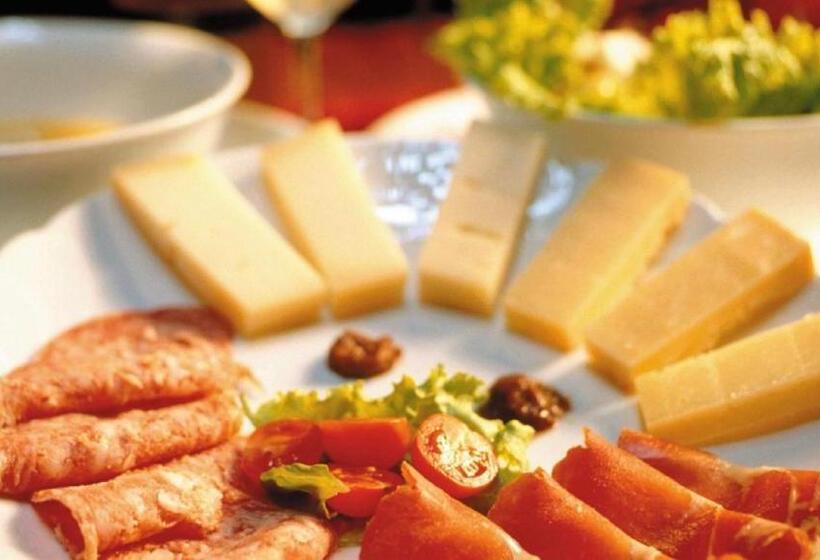 여관 Borgo Romantico Relais