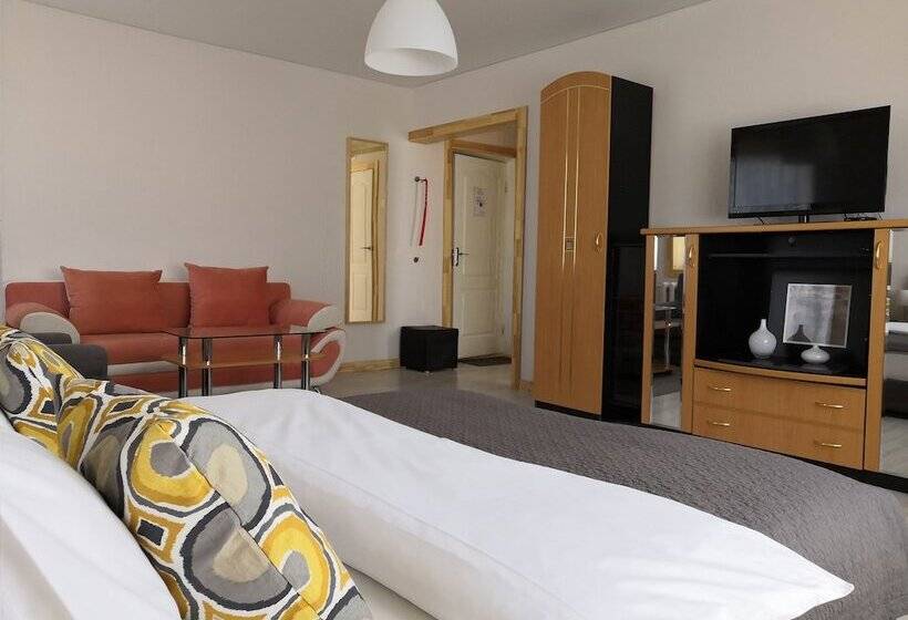 مسافرخانه Neftehimik