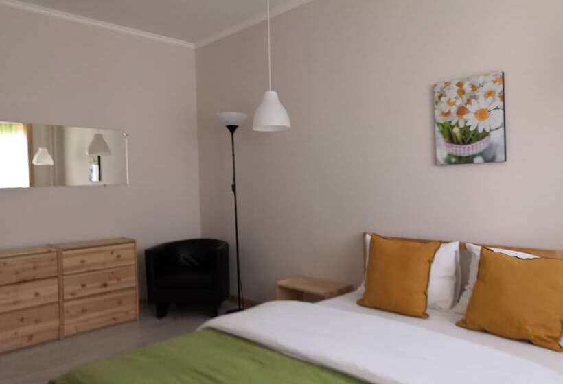 مسافرخانه Neftehimik