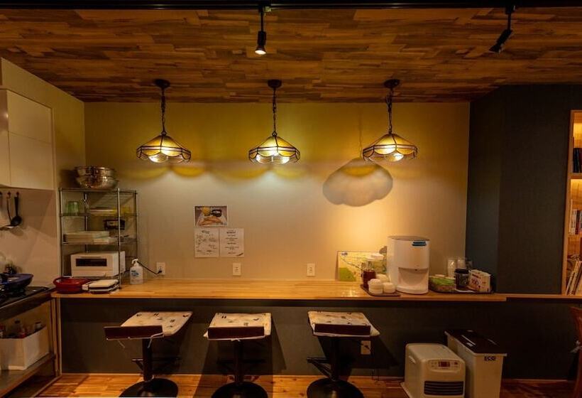 Hostel Paq Tokushima