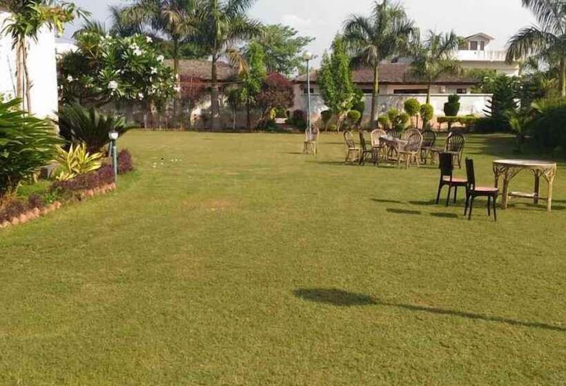 فندق Adb Rooms Corbett Jungle Holiday Spa