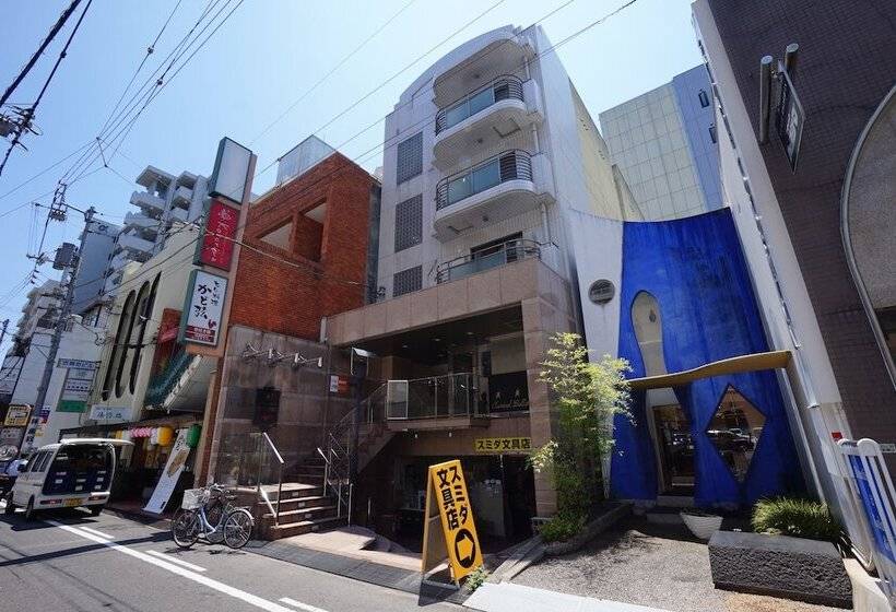 בית מלון כפרי Alphabed Takamatsu Marugamemachi