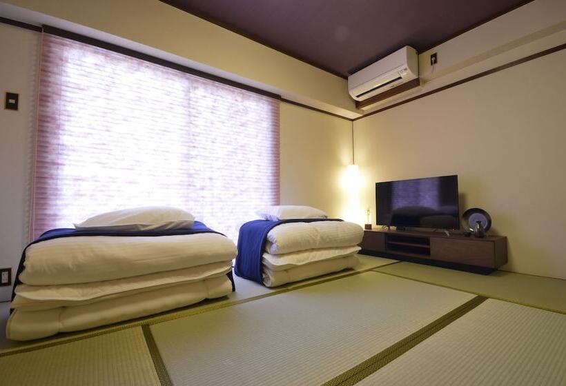 בית מלון כפרי Alphabed Takamatsu Marugamemachi