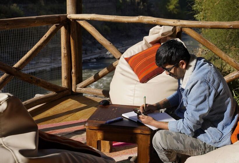 هتل Qasa Valle Sagrado By Nomad