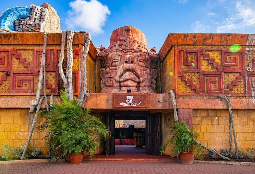 هتل Amazonia   The Jungle Experience Resort