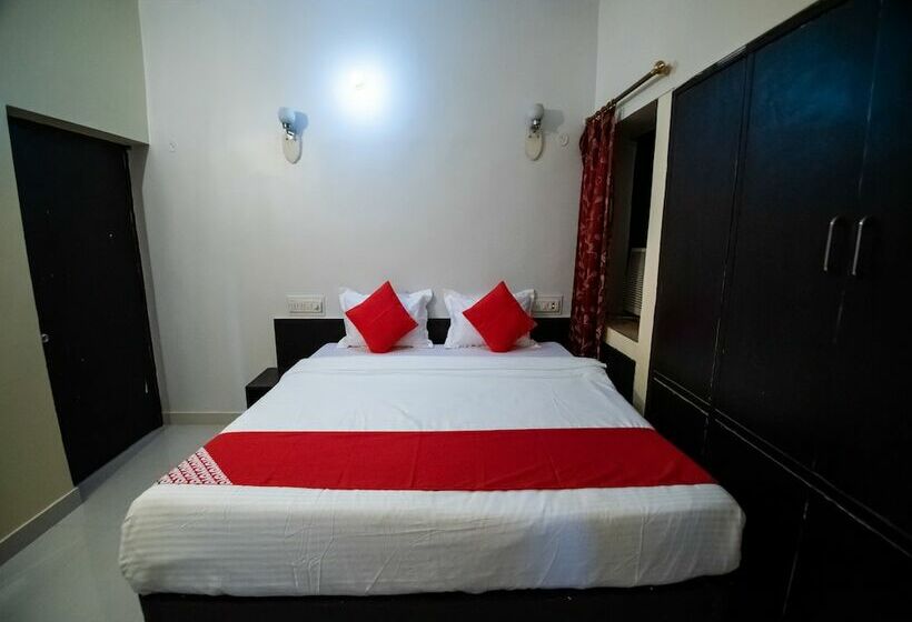 酒店 Apartment Palace By Oyo Rooms