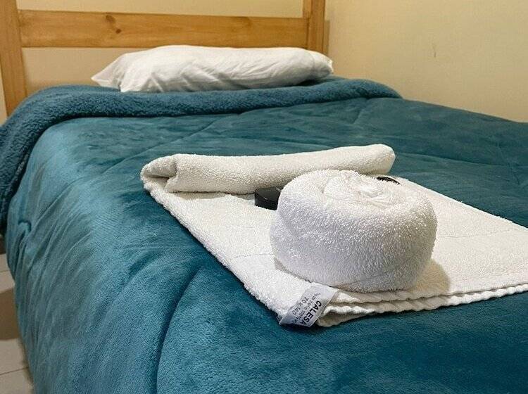 هتل Blu Bascuñan