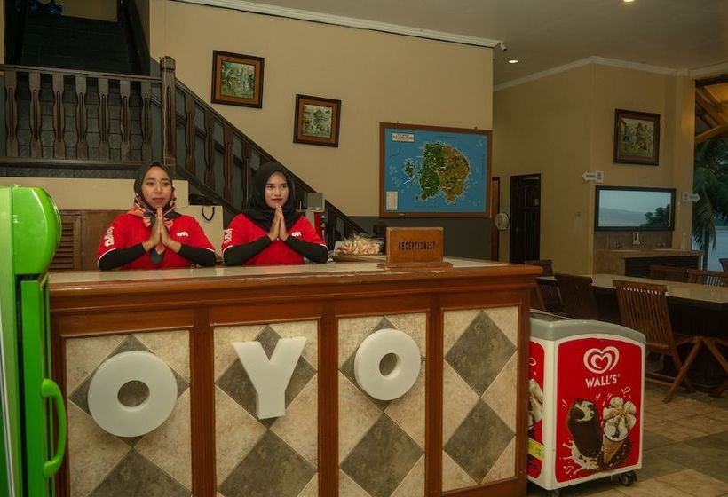 בית מלון כפרי Bukit Berahu Resort By Oyo