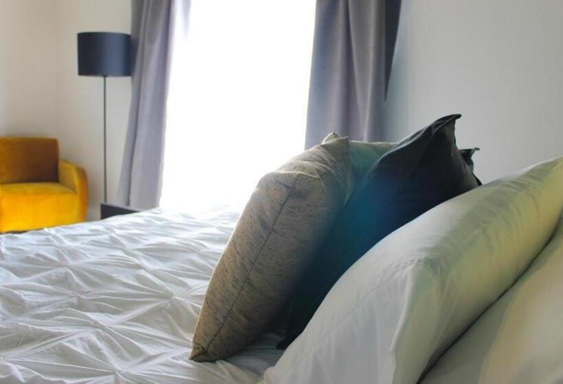 בית מלון כפרי Casa Lobe