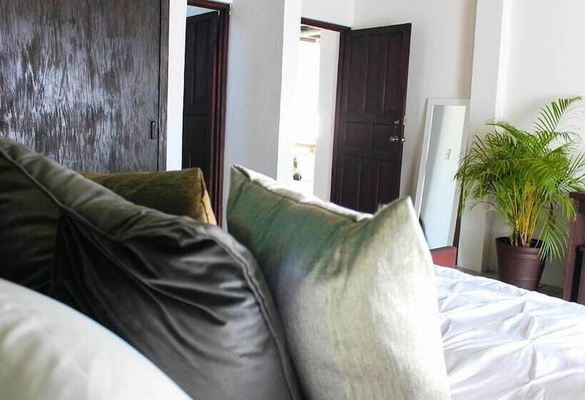 בית מלון כפרי Casa Lobe