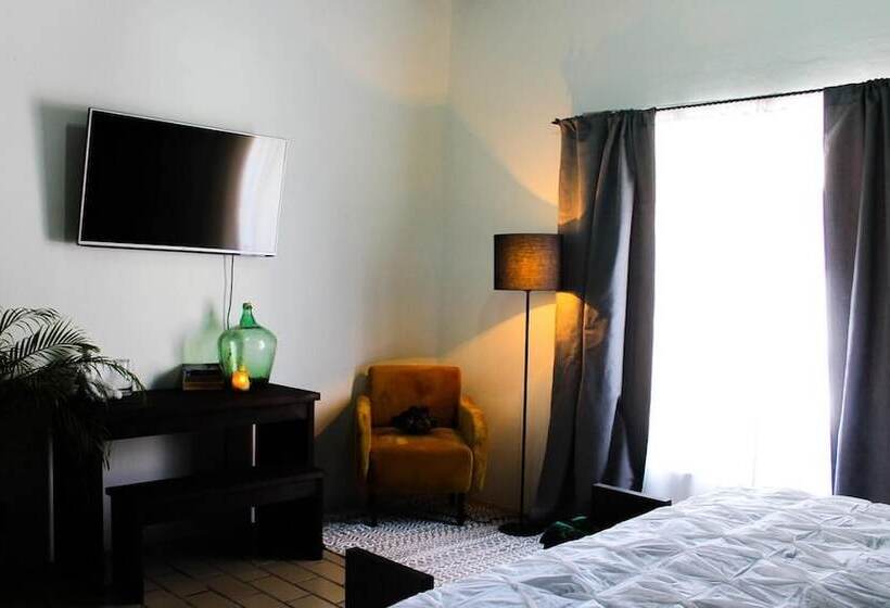 בית מלון כפרי Casa Lobe