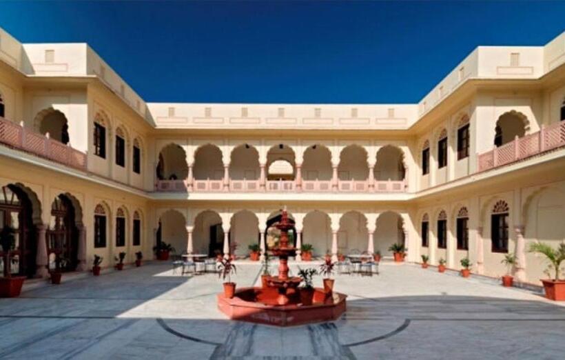 Dhulagarh Heritage Palace Hotel Near Jaipur
