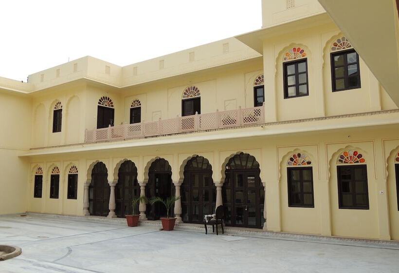 Dhulagarh Heritage Palace Hotel Near Jaipur
