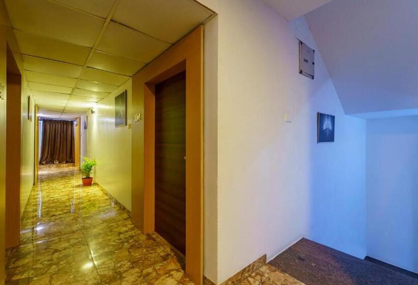 Hotel Treebo Golden Swan Tambaram