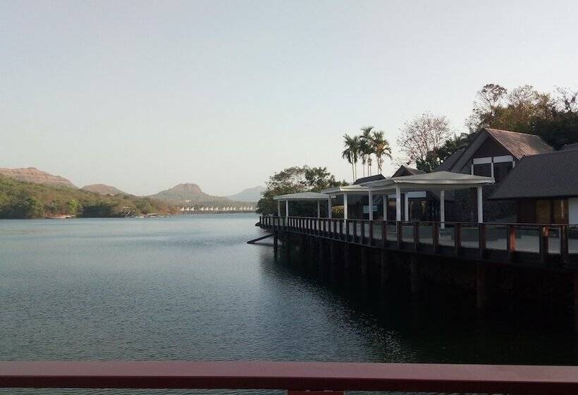 Отель Juvana Resort & Spa