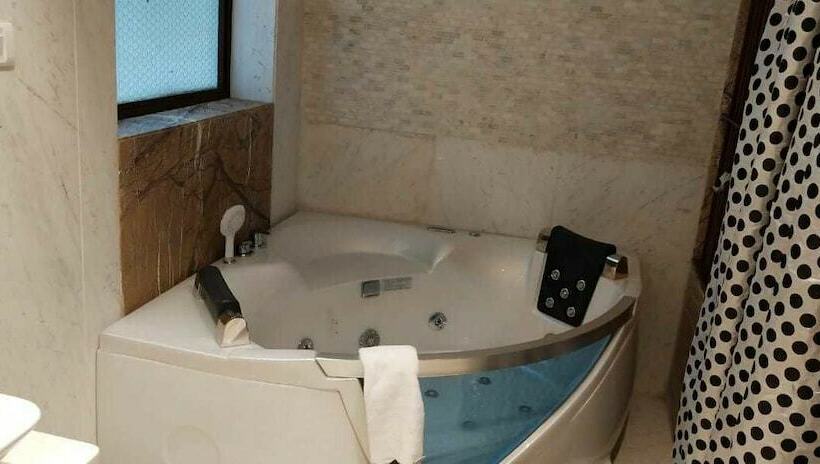 호텔 Juvana Resort & Spa