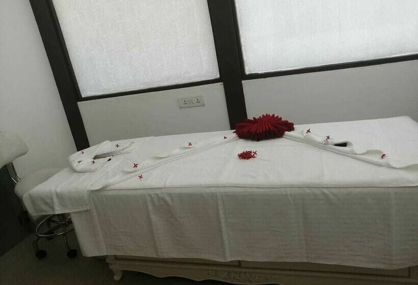 Отель Juvana Resort & Spa