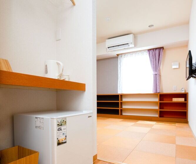 فندق Kansai Seaside