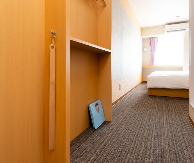 فندق Kansai Seaside