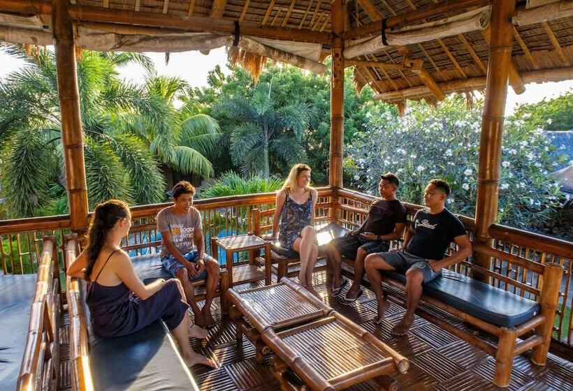 هتل Liquid Dive Resort