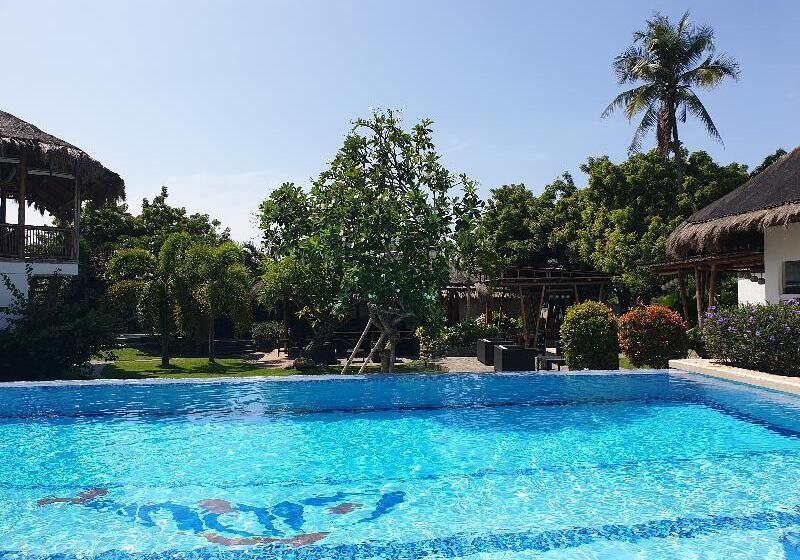 هتل Liquid Dive Resort