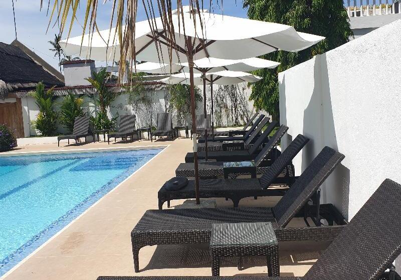 هتل Liquid Dive Resort