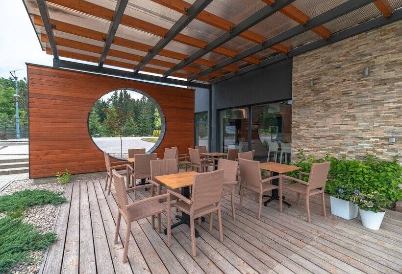 هتل Marina Nawigator