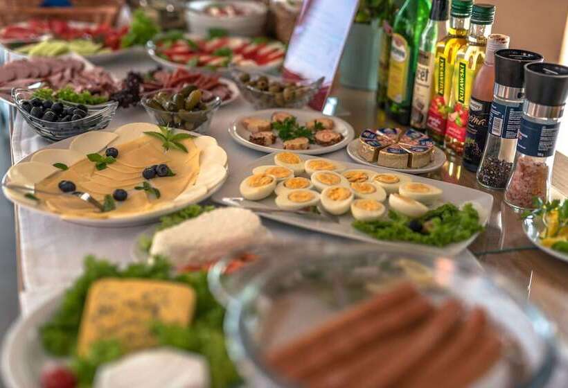 هتل Marina Nawigator