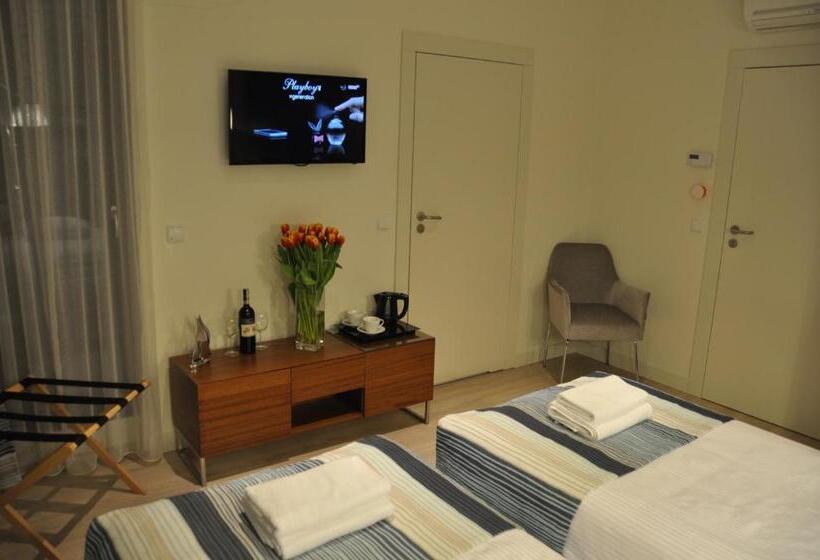 هتل Marina Nawigator