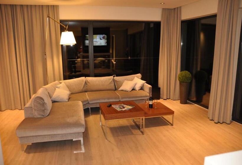 هتل Marina Nawigator