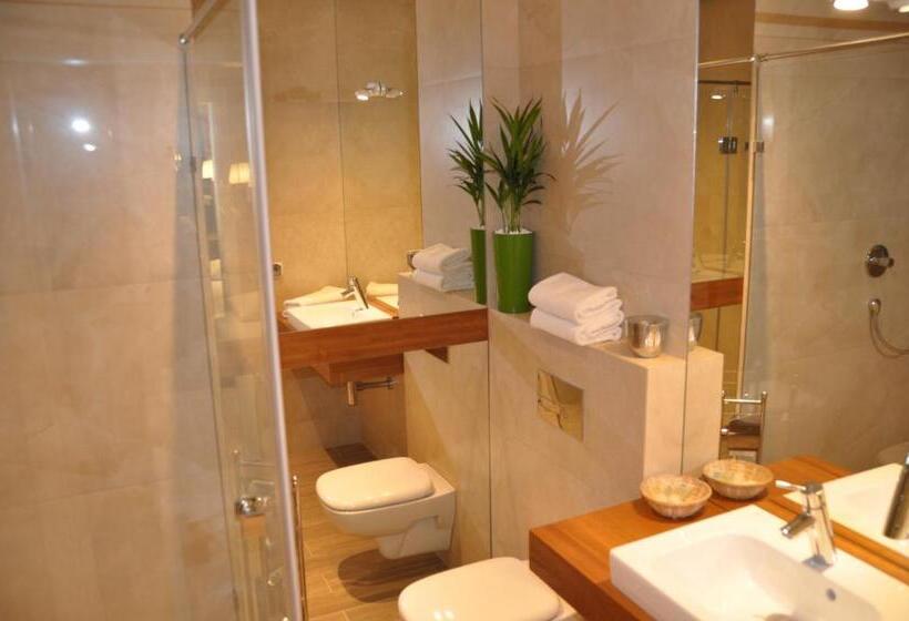 هتل Marina Nawigator