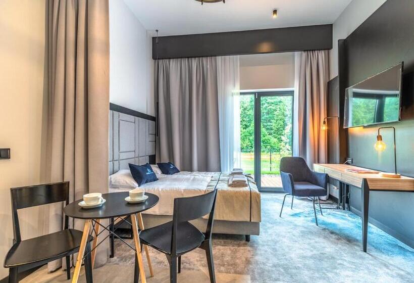 هتل Marina Nawigator