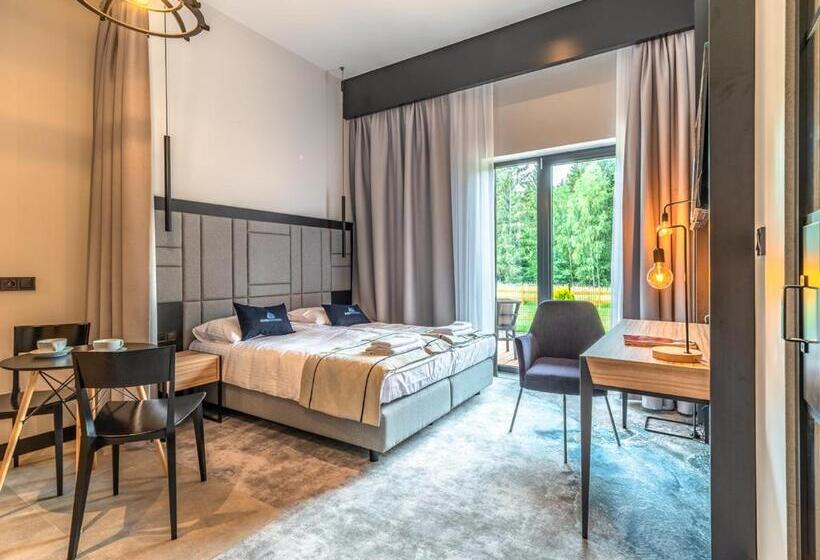 هتل Marina Nawigator