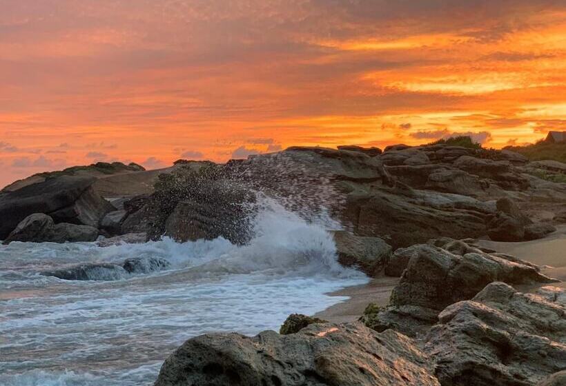 בית מלון כפרי Nil Sisila Beach Resort Yala