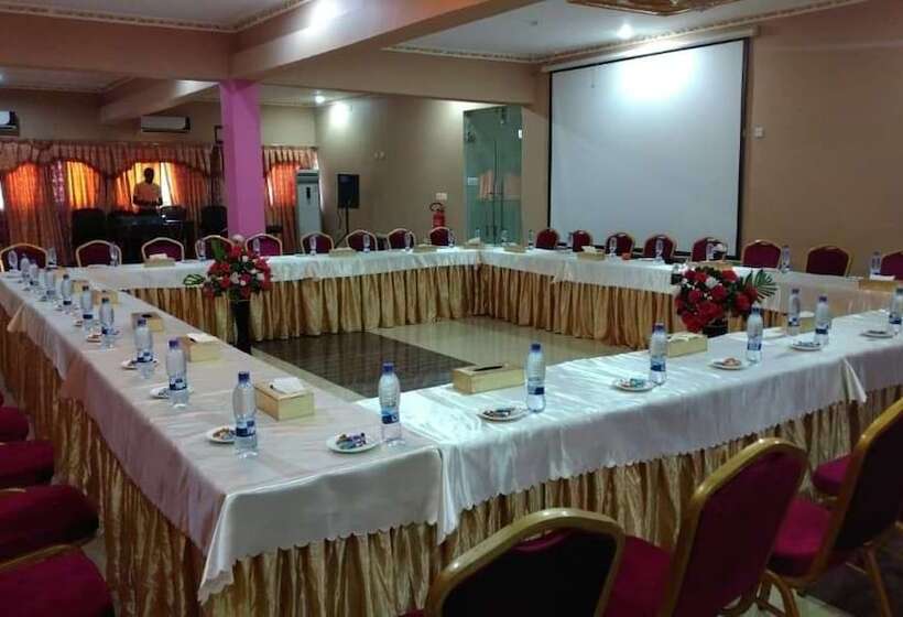 فندق Obaa S Golden Plaza