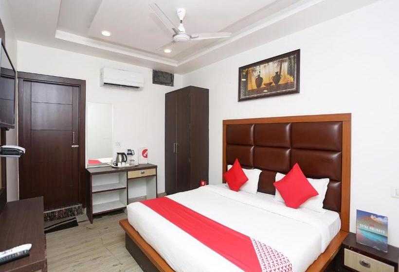 هتل Capital O 19743  Taj Green