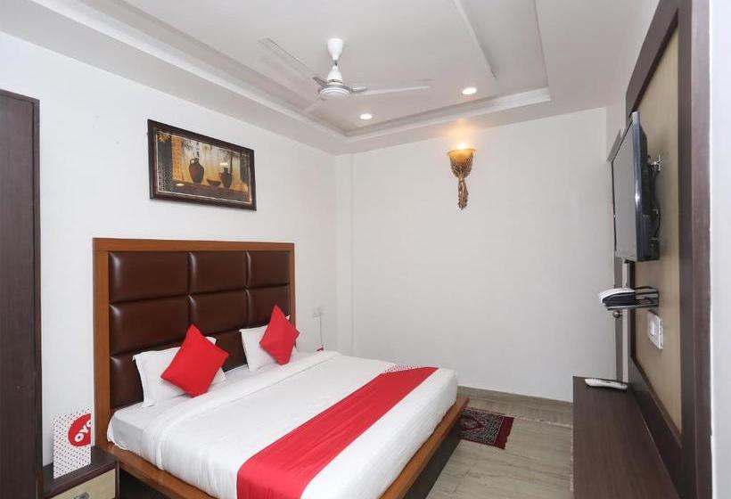 هتل Capital O 19743  Taj Green