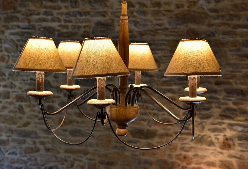 Отель Paradosiako Saratsi   Traditional Guest House