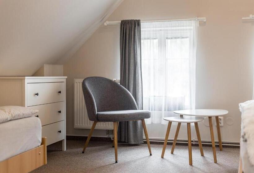 Отель Penzion Bílá Voda