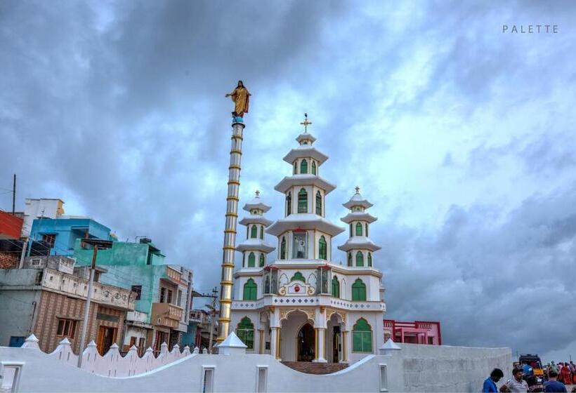 호텔 Pioneer Grand Palace