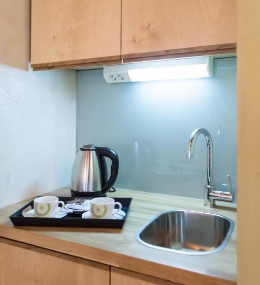 בית מלון כפרי Polixeny's Suites