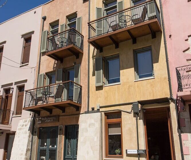 בית מלון כפרי Polixeny's Suites