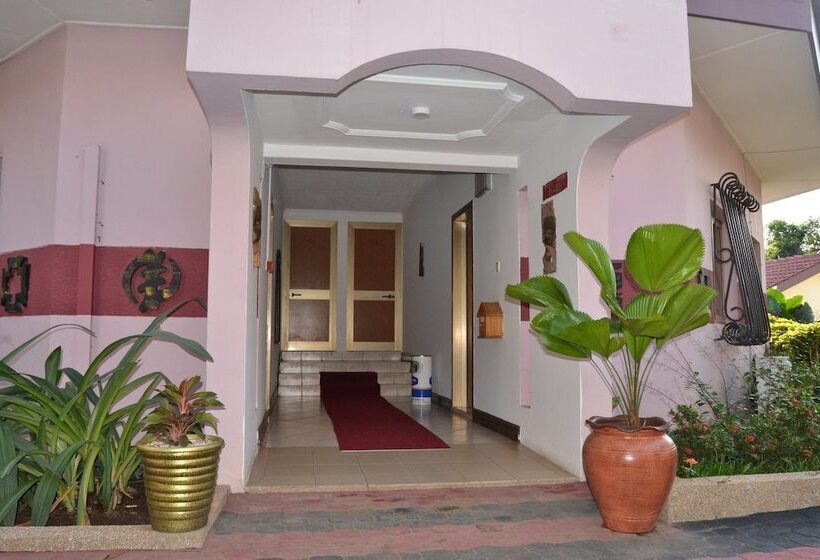 هتل Royal Basin Resort