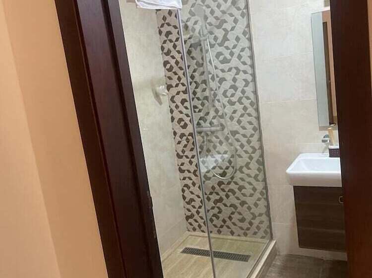 هتل Royal Basin Resort